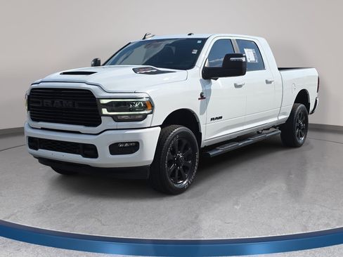 Used 2023 RAM 2500 Laramie w/ Night Edition AWD/4WD image 1
