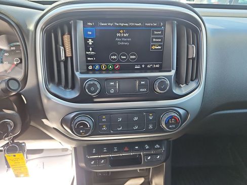 Used 2022 Chevrolet Colorado ZR2 w/ Colorado ZR2 Bison Edition AWD/4WD image 17