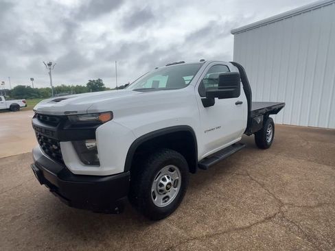 Used 2020 Chevrolet Silverado 2500 W/T AWD/4WD image 4