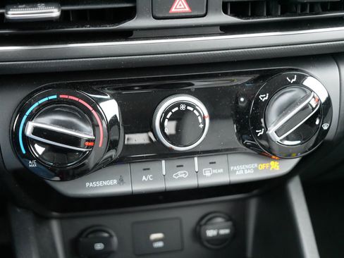 Certified 2023 Hyundai Kona SEL image 23