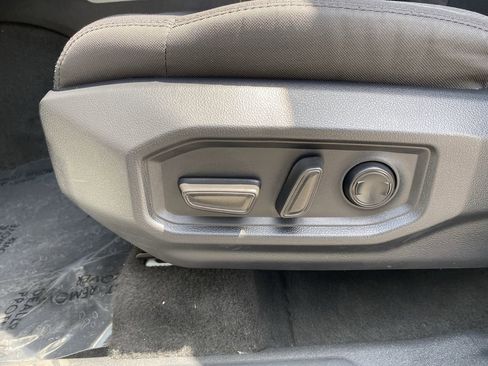 Certified 2025 Toyota Sequoia SR5 AWD/4WD image 23