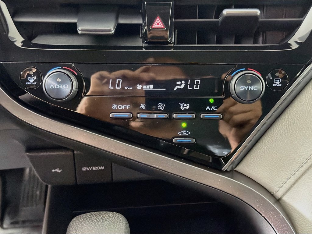 Used 2023 Toyota Camry LE FWD image 22