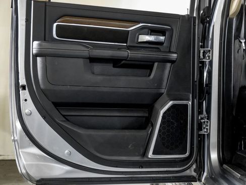 Used 2022 RAM 3500 Laramie image 37