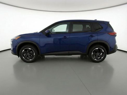 Used 2025 Nissan Rogue SV FWD image 5