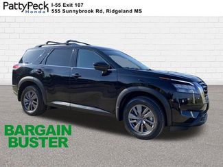 Used 2024 Nissan Pathfinder SV FWD video 1