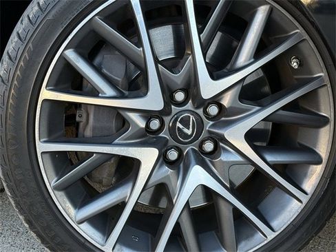 Used 2016 Lexus RC 350 image 10