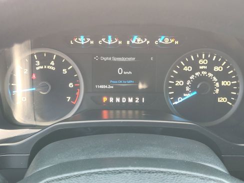 Used 2016 Ford F150 XLT w/ Equipment Group 302A Luxury AWD/4WD image 18
