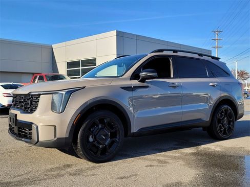 Used 2024 Kia Sorento SX Prestige image 4