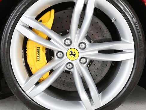 Used 2025 Ferrari 296 GTB RWD image 6