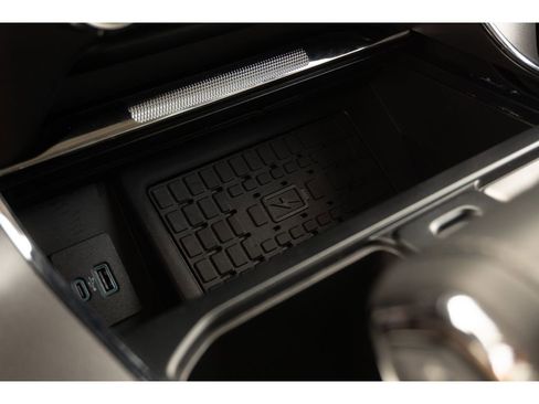 Used 2023 Ford F150 Lariat w/ FX4 Off-Road Package AWD/4WD image 27