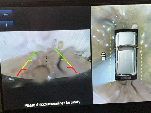 Used 2023 Ford Bronco Badlands image 24