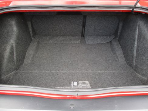 Used 2021 Dodge Challenger R/T Scat Pack RWD image 38