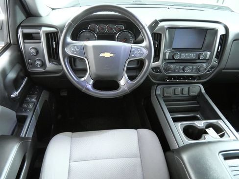 Used 2018 Chevrolet Silverado 1500 LT w/ All Star Edition AWD/4WD image 12