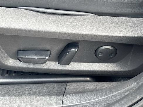 Used 2022 Mitsubishi Outlander SEL FWD image 20