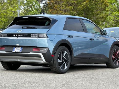 New 2026 Hyundai Ioniq 5 SEL RWD image 4