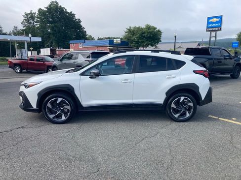 Used 2024 Subaru Crosstrek 2.5i Limited AWD/4WD image 28