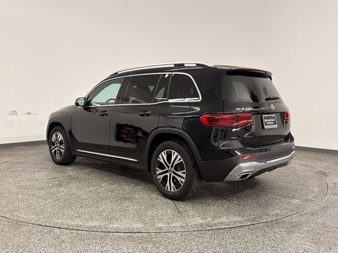 Used 2026 Mercedes-Benz GLB 250 image 3