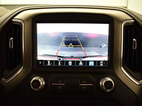 Used 2023 GMC Sierra 2500 Denali w/ Denali Ultimate Package image 31