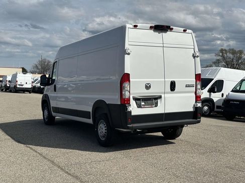 New 2026 RAM ProMaster 2500 w/ Convenience Group image 5