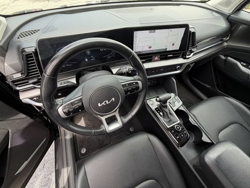 Used 2023 Kia Sportage EX FWD image 19