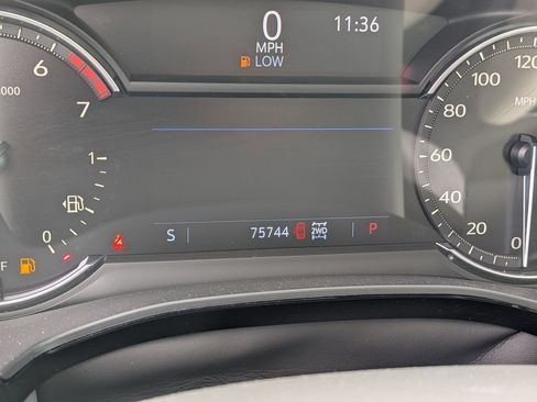 Certified 2020 Cadillac XT5 Premium Luxury AWD/4WD image 11