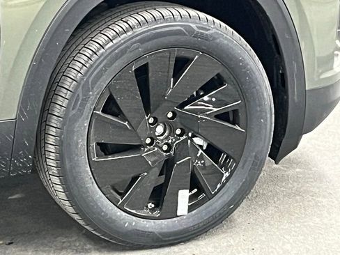 New 2026 Volkswagen Atlas Cross Sport SE image 41