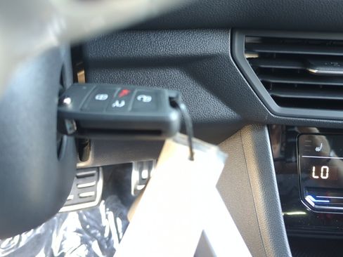 New 2026 Volkswagen Jetta Sport FWD image 28