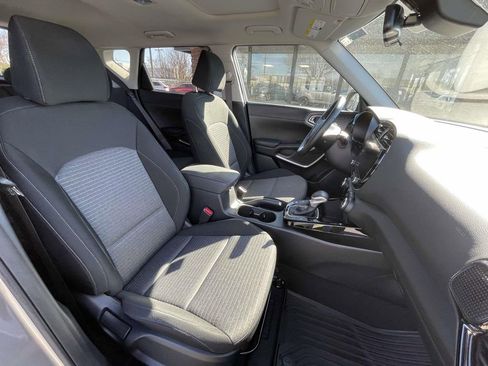 Used 2023 Kia Soul EX image 14