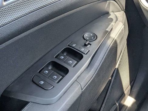 Used 2024 Kia Sportage LX FWD image 20
