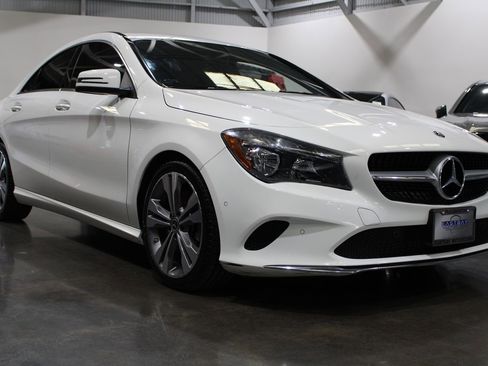 Used 2019 Mercedes-Benz CLA 250 image 3