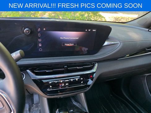 Used 2025 Buick Envista Avenir FWD image 11