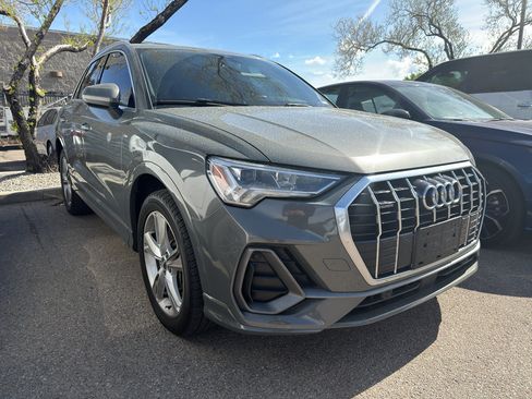 Used 2020 Audi Q3 2.0T Premium Plus w/ Premium Plus Package image 5