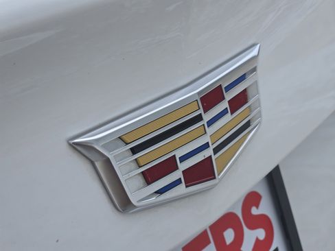 Used 2020 Cadillac XT4 Sport w/ Driver Awareness Package image 12