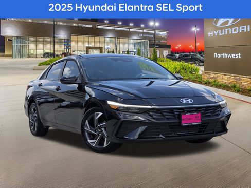 Certified 2025 Hyundai Elantra Sport FWD image 1