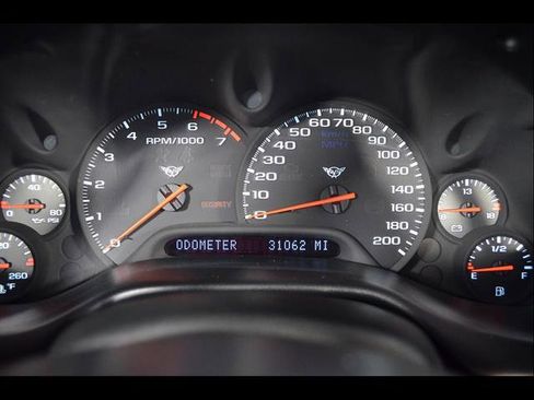 Used 1999 Chevrolet Corvette Convertible w/ Performance Handling Pkg RWD image 15