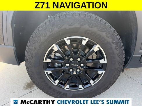 Used 2024 Chevrolet Traverse Z71 AWD/4WD image 15