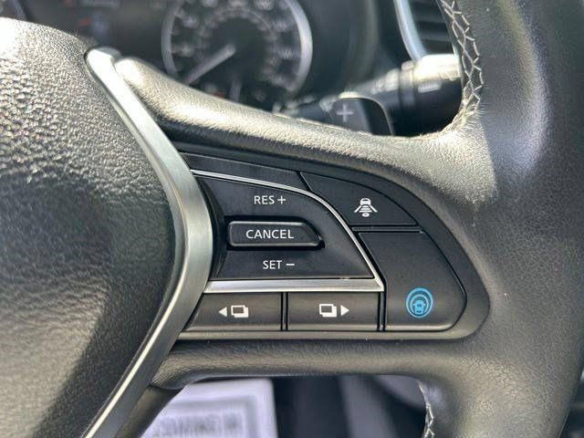 Used 2022 INFINITI QX50 Luxe FWD image 18