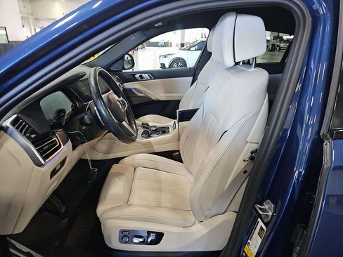 Used 2023 BMW X6 xDrive40i w/ Executive Package image 4