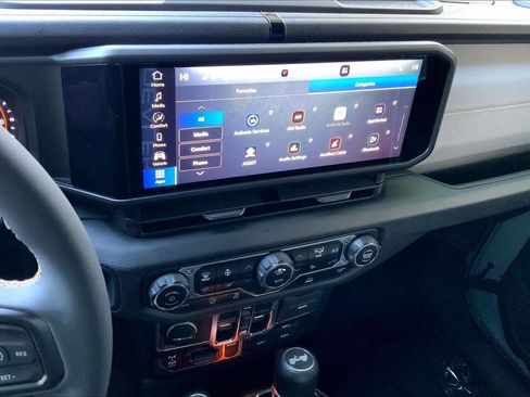 Certified 2024 Jeep Wrangler Willys image 5