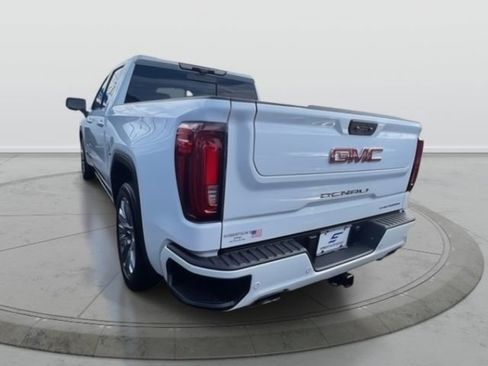 Used 2022 GMC Sierra 1500 Denali w/ Denali Reserve Package image 4
