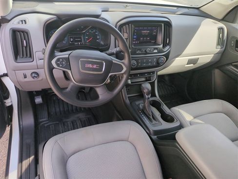 Used 2022 GMC Canyon Elevation Standard w/ Convenience Package image 17
