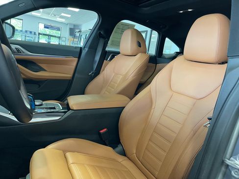 Used 2022 BMW i4 eDrive40 RWD image 26