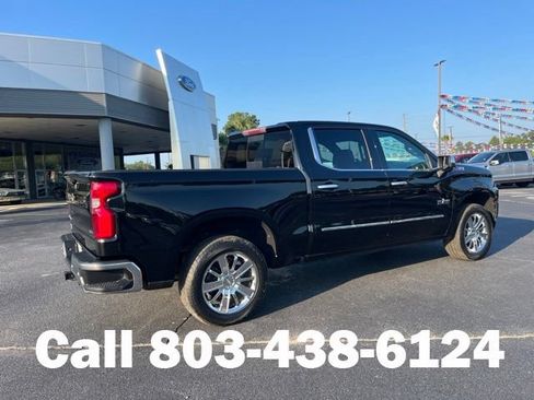 Used 2020 Chevrolet Silverado 1500 LTZ w/ LTZ Texas Edition AWD/4WD image 3
