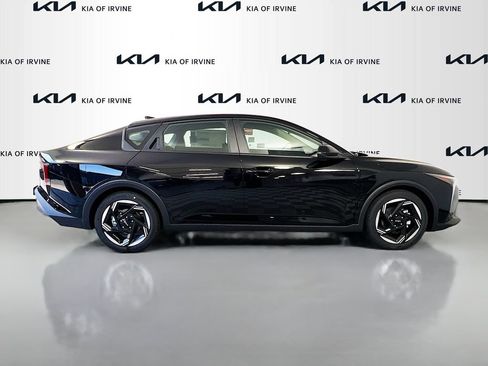 New 2026 Kia K4 EX FWD image 8