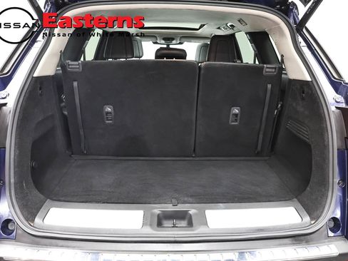 Used 2023 INFINITI QX60 Luxe w/ Cargo Package AWD/4WD image 9