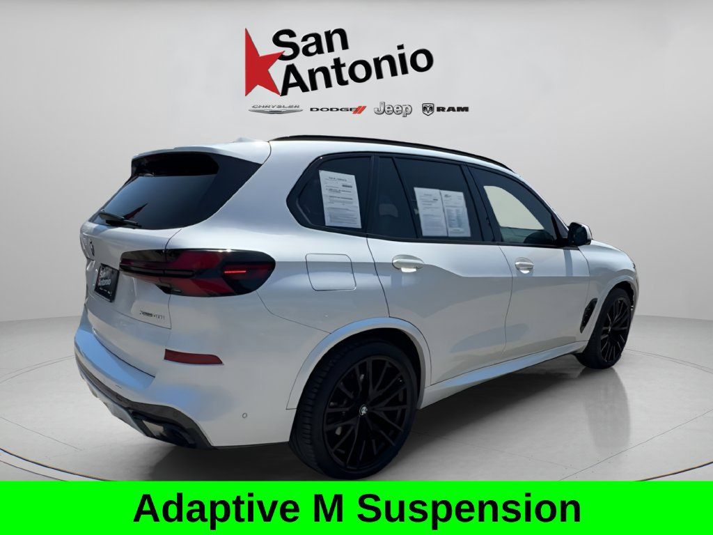 Used 2025 BMW X5 xDrive40i w/ M Sport Package AWD/4WD image 15