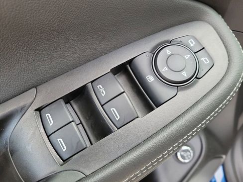 Used 2023 Buick Encore GX Select FWD image 16