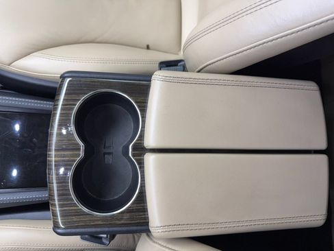 Used 2013 Tesla Model S RWD image 32