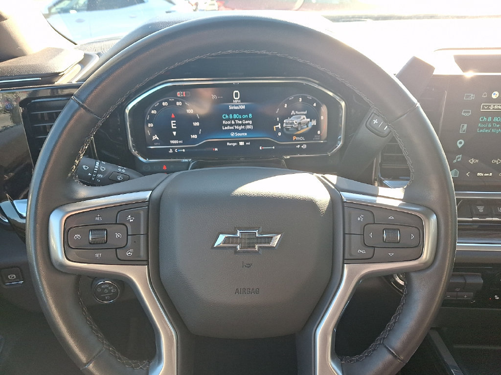 Used 2025 Chevrolet Silverado 3500 LT w/ Trail Boss Package AWD/4WD image 19