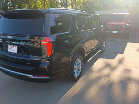 Used 2025 Chevrolet Tahoe LT image 9